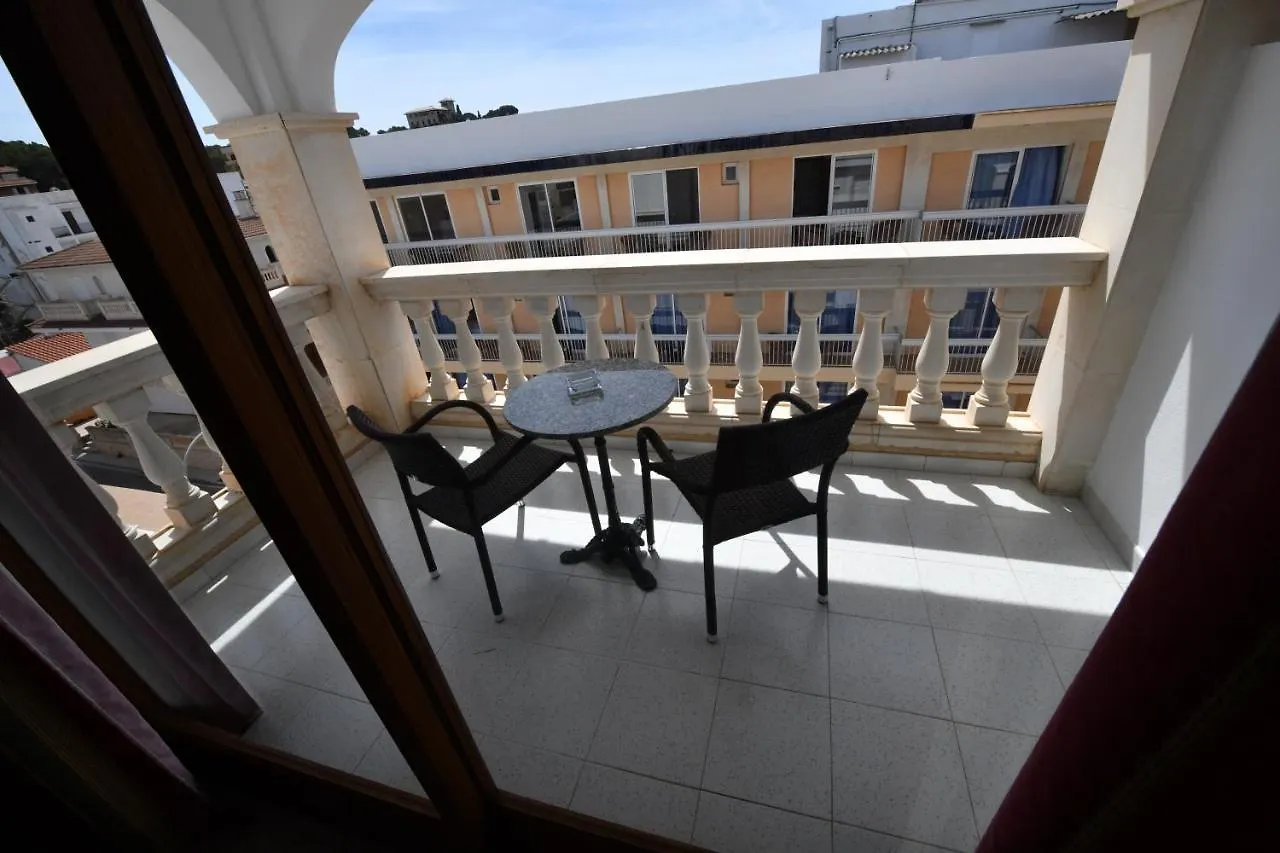 Hotel Aparthotel Vista Sol Cala Ratjada  Spain